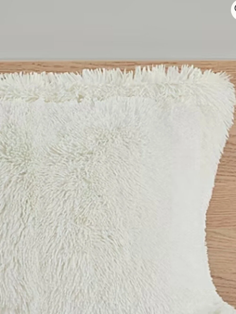 Intelligent Design Leena Shaggy Faux Fur Comforter Mini Set Ivory